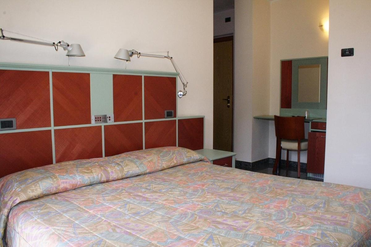 Hotel Derby Aprica Kültér fotó