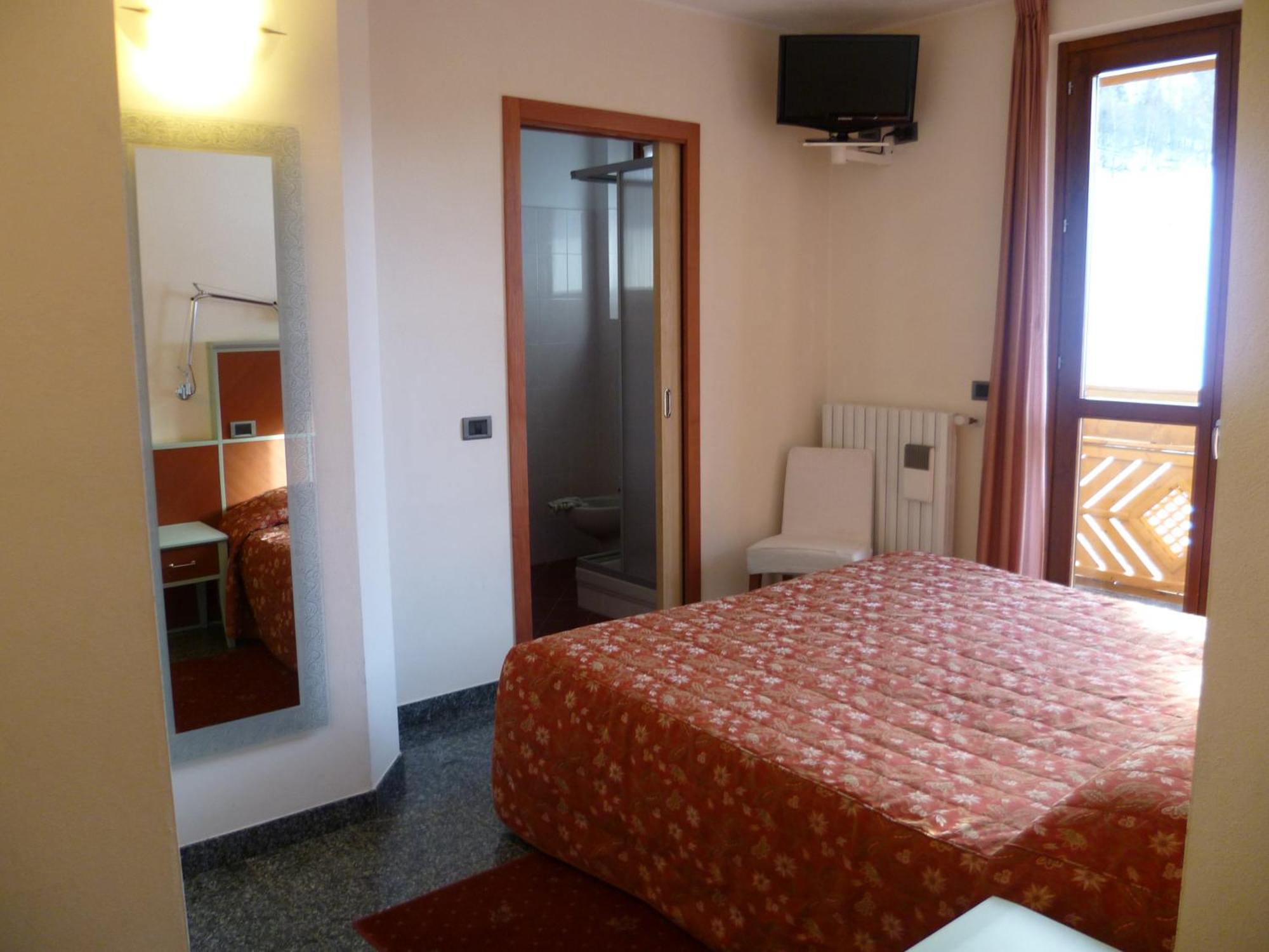 Hotel Derby Aprica Kültér fotó