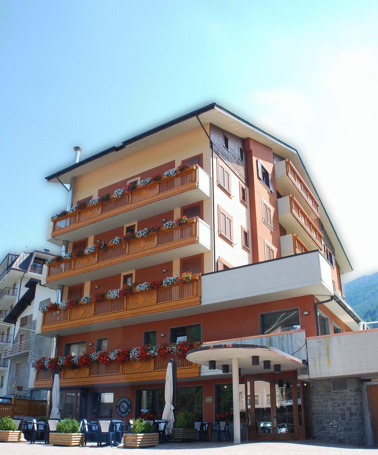 Hotel Derby Aprica Kültér fotó